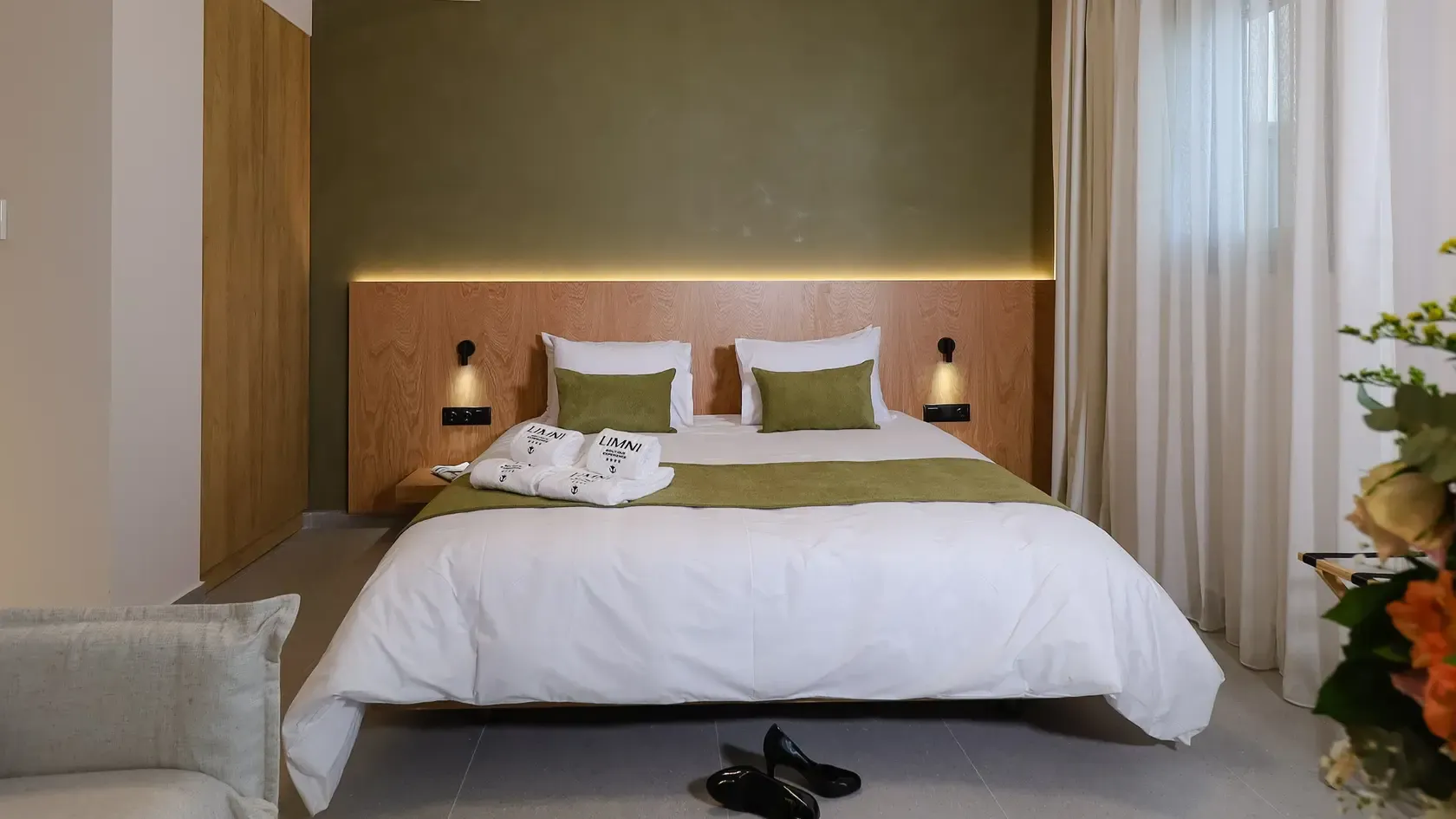 JUNIOR SUITE WITH JACUZZI